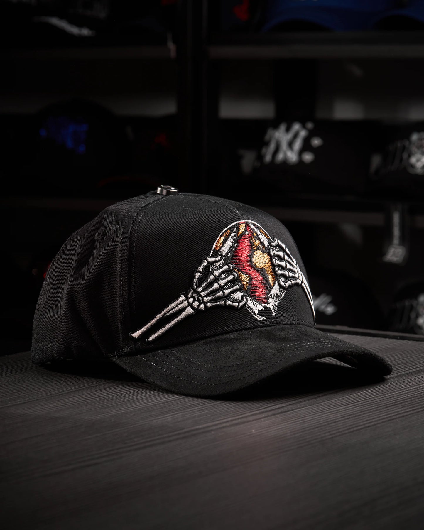 END OF THE WORLD - BARBAS HATS