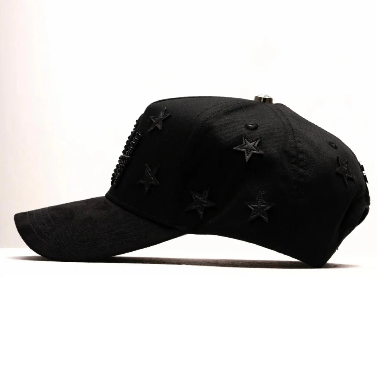 BLACKOUT STARS - BARBAS HATS